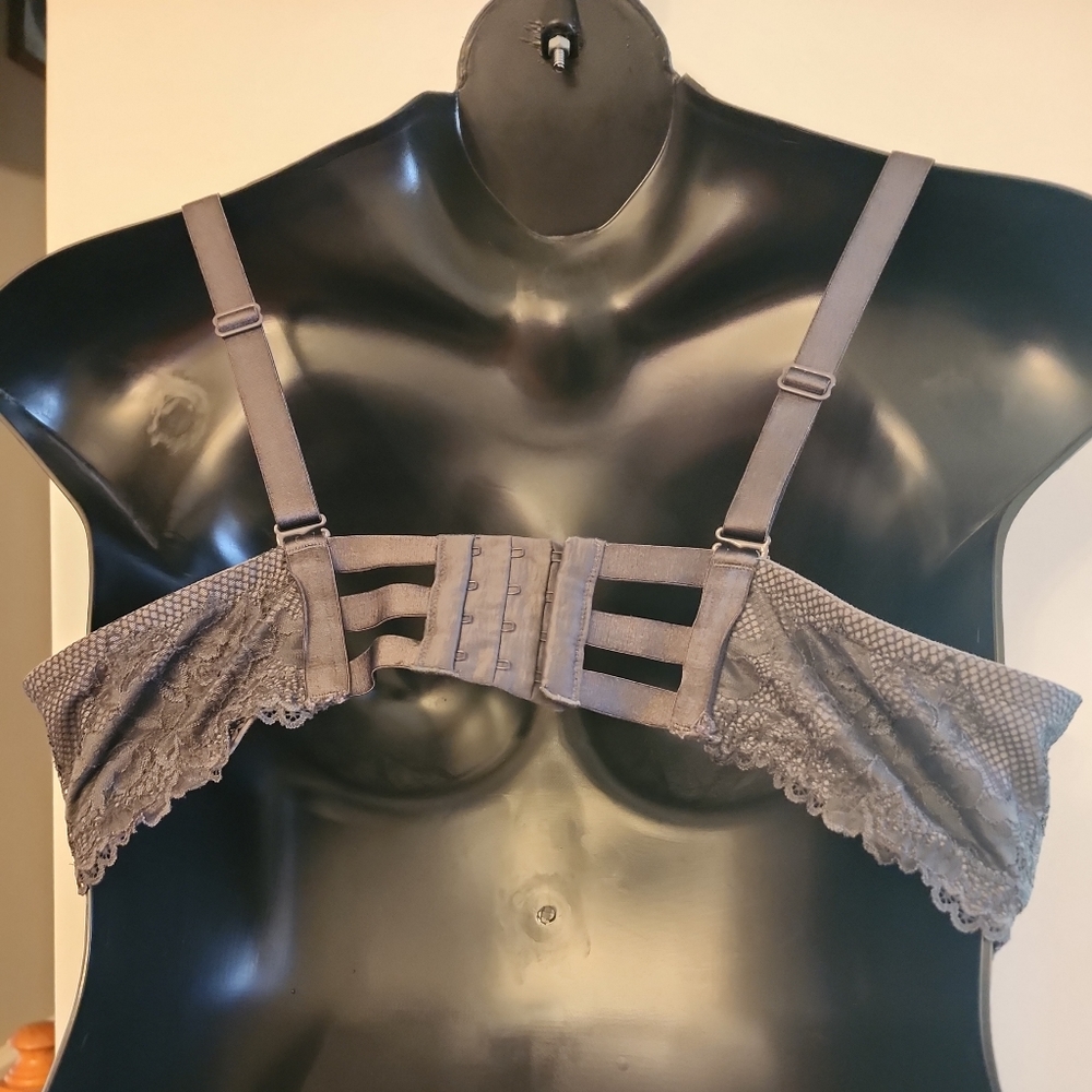 Torrid Bra - Picture 4 of 6